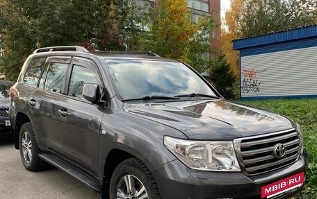 Toyota Land Cruiser 200, 2008 год, 2 650 000 рублей, 4 фотография
