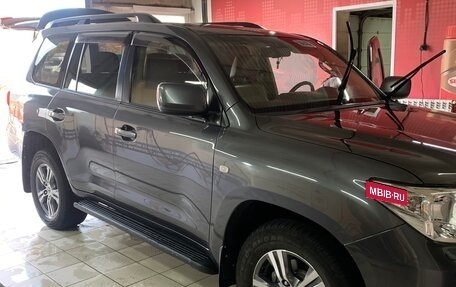 Toyota Land Cruiser 200, 2008 год, 2 650 000 рублей, 14 фотография