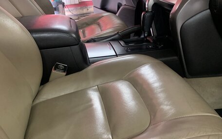 Toyota Land Cruiser 200, 2008 год, 2 650 000 рублей, 34 фотография