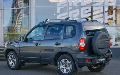 Chevrolet Niva I рестайлинг, 2020 год, 799 000 рублей, 2 фотография