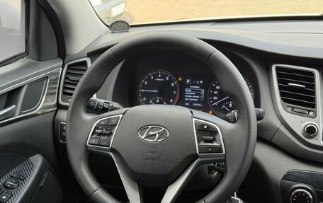 Hyundai Tucson III, 2015 год, 1 900 000 рублей, 21 фотография