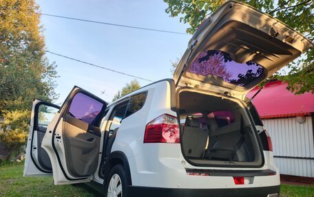 Chevrolet Orlando I, 2012 год, 885 000 рублей, 3 фотография