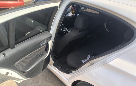 BMW 1 серия, 2012 год, 1 200 000 рублей, 14 фотография