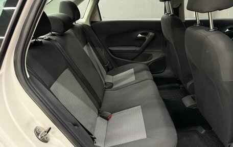 Volkswagen Polo VI (EU Market), 2011 год, 669 999 рублей, 15 фотография