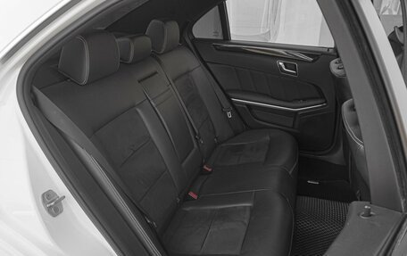 Mercedes-Benz E-Класс, 2011 год, 1 995 000 рублей, 7 фотография