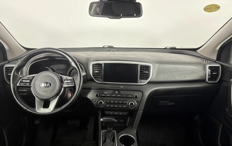 KIA Sportage IV рестайлинг, 2021 год, 2 240 000 рублей, 9 фотография