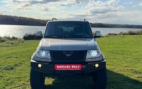 ЛуАЗ Patriot, 2011 год, 700 000 рублей, 2 фотография