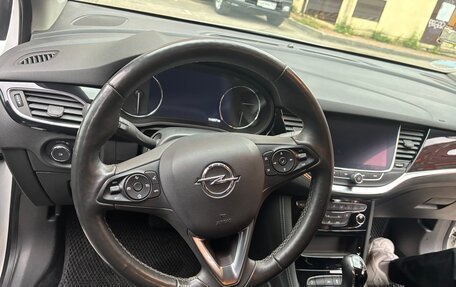 Opel Astra K, 2020 год, 1 650 000 рублей, 9 фотография