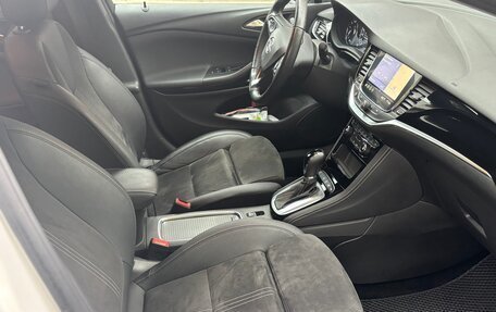 Opel Astra K, 2020 год, 1 650 000 рублей, 11 фотография