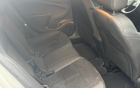 Opel Astra K, 2020 год, 1 650 000 рублей, 12 фотография