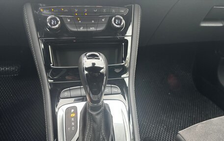 Opel Astra K, 2020 год, 1 650 000 рублей, 15 фотография