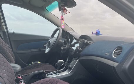 Chevrolet Cruze II, 2012 год, 850 000 рублей, 4 фотография