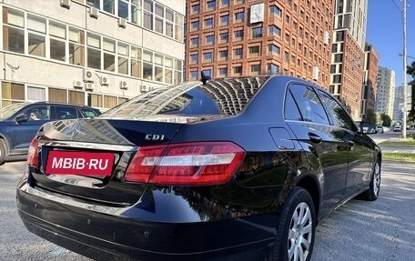 Mercedes-Benz E-Класс, 2012 год, 1 890 000 рублей, 7 фотография