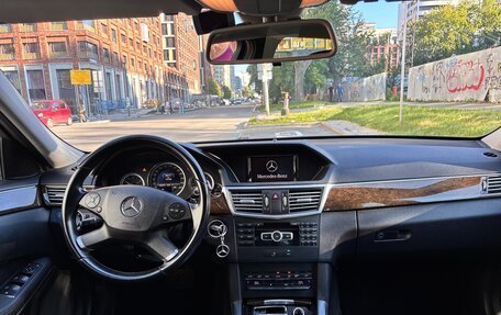 Mercedes-Benz E-Класс, 2012 год, 1 890 000 рублей, 10 фотография