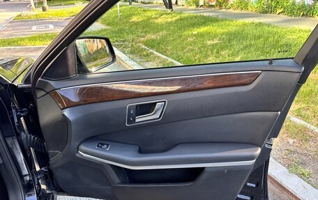 Mercedes-Benz E-Класс, 2012 год, 1 890 000 рублей, 15 фотография