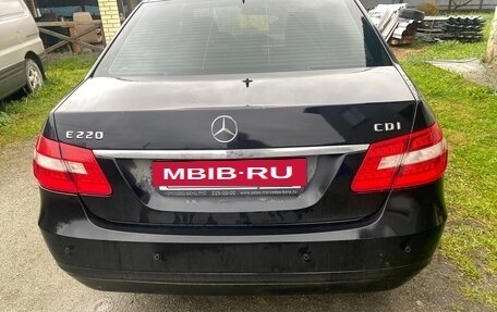 Mercedes-Benz E-Класс, 2012 год, 1 890 000 рублей, 9 фотография