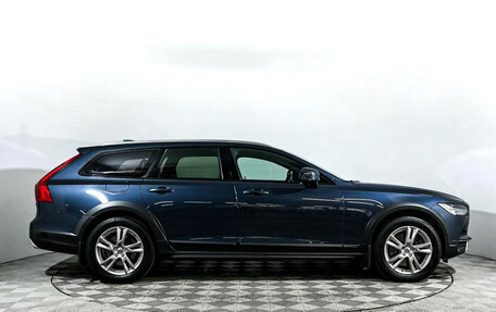 Volvo V90 Cross Country I рестайлинг, 2017 год, 2 797 000 рублей, 4 фотография