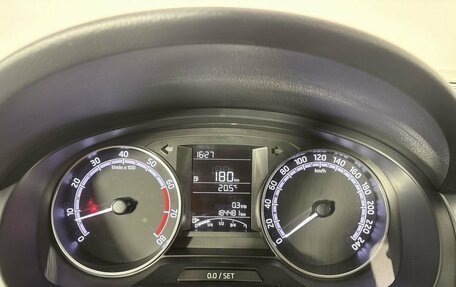 Skoda Rapid I, 2018 год, 920 000 рублей, 13 фотография