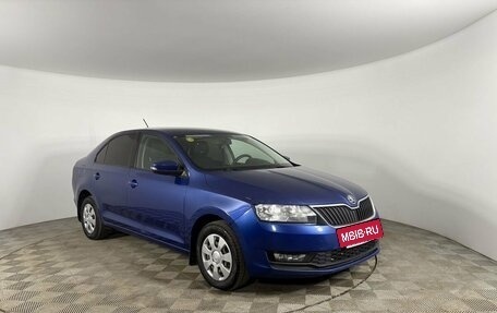 Skoda Rapid I, 2018 год, 920 000 рублей, 3 фотография