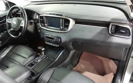KIA Sorento III Prime рестайлинг, 2019 год, 2 850 000 рублей, 10 фотография
