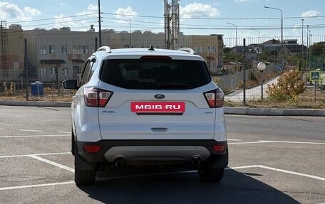 Ford Kuga III, 2017 год, 1 550 000 рублей, 2 фотография