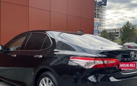 Toyota Camry, 2018 год, 2 790 000 рублей, 7 фотография