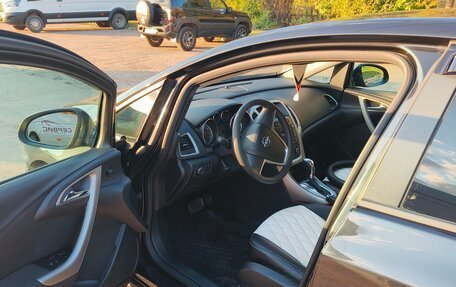Opel Astra J, 2011 год, 570 000 рублей, 8 фотография