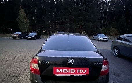 Skoda Rapid I, 2014 год, 800 000 рублей, 3 фотография