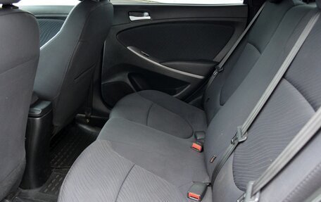 Hyundai Solaris II рестайлинг, 2015 год, 1 099 000 рублей, 19 фотография