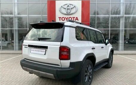 Toyota Land Cruiser Prado, 2024 год, 12 900 000 рублей, 5 фотография