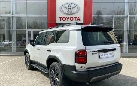 Toyota Land Cruiser Prado, 2024 год, 12 900 000 рублей, 7 фотография