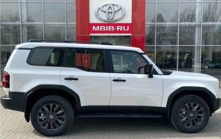 Toyota Land Cruiser Prado, 2024 год, 12 900 000 рублей, 4 фотография