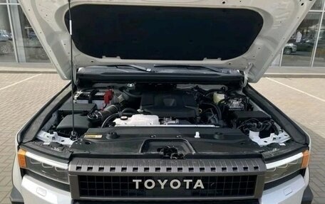 Toyota Land Cruiser Prado, 2024 год, 12 900 000 рублей, 14 фотография