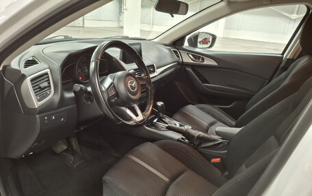 Mazda 3, 2018 год, 1 639 950 рублей, 20 фотография