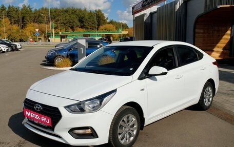 Hyundai Solaris II рестайлинг, 2019 год, 1 409 800 рублей, 4 фотография