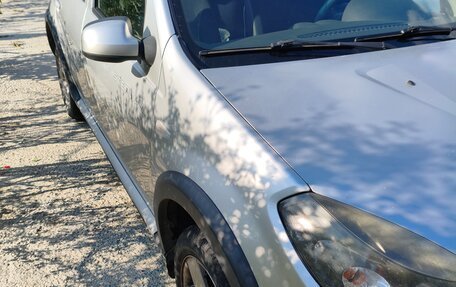 Renault Sandero I, 2013 год, 710 000 рублей, 2 фотография