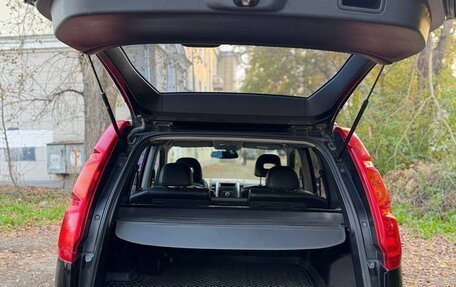 Nissan X-Trail, 2010 год, 1 350 000 рублей, 24 фотография