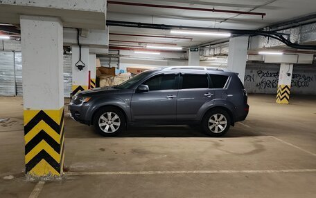 Mitsubishi Outlander III рестайлинг 3, 2008 год, 950 000 рублей, 9 фотография