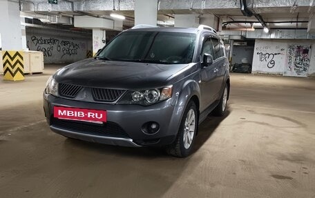 Mitsubishi Outlander III рестайлинг 3, 2008 год, 950 000 рублей, 10 фотография