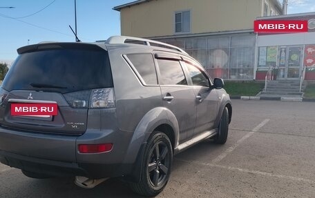 Mitsubishi Outlander III рестайлинг 3, 2008 год, 950 000 рублей, 7 фотография