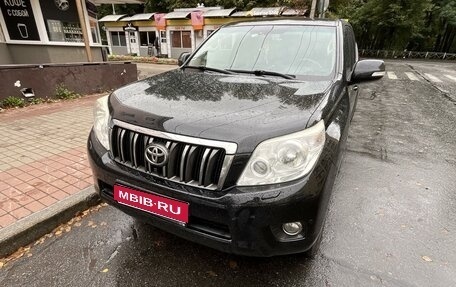 Toyota Land Cruiser Prado 150 рестайлинг 2, 2013 год, 2 480 000 рублей, 1 фотография