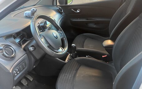 Renault Kaptur I рестайлинг, 2018 год, 1 350 000 рублей, 5 фотография