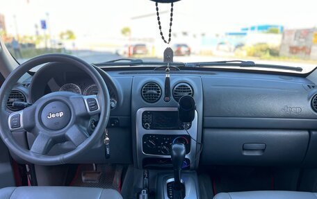 Jeep Cherokee, 2005 год, 1 100 000 рублей, 8 фотография