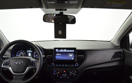 Hyundai Solaris II рестайлинг, 2020 год, 1 510 000 рублей, 20 фотография