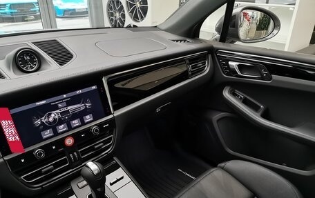 Porsche Macan I рестайлинг, 2025 год, 11 480 000 рублей, 23 фотография