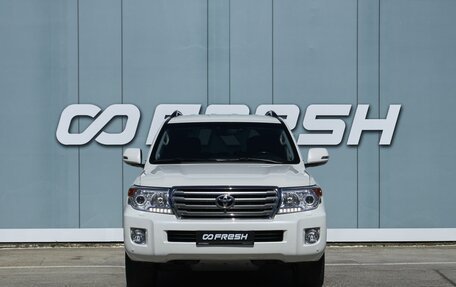 Toyota Land Cruiser 200, 2015 год, 5 799 000 рублей, 3 фотография