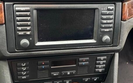 BMW 5 серия, 2001 год, 950 000 рублей, 16 фотография