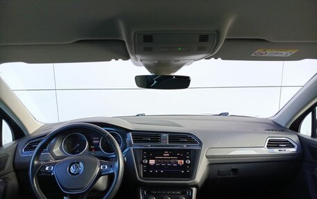 Volkswagen Tiguan II, 2020 год, 2 350 000 рублей, 17 фотография