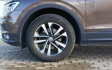 Volkswagen Tiguan II, 2020 год, 2 350 000 рублей, 22 фотография