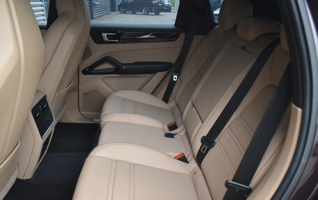 Porsche Cayenne III, 2021 год, 11 990 000 рублей, 15 фотография